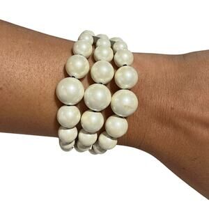 Vintage White Faux Pearl Wire Wrap Coil Memory Bracelet Graduated Beads